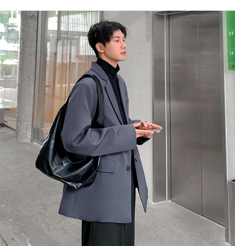 メンズカジュアルスーツ 男性用正装服 運動靴と組み合わせる新感覚着こなし