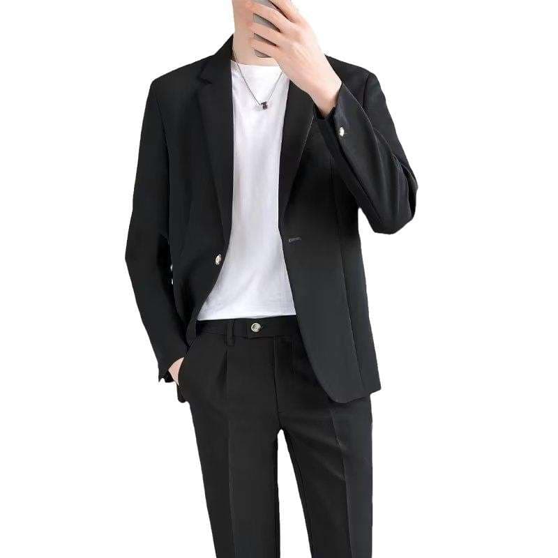 【メンズカジュアル】 すっきりシルエットの定番セットアップ